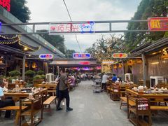 -捞锅坝子老火锅(汽博中心店)
