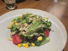 牛油果沙拉-本处·素食·融合料理(南油店)