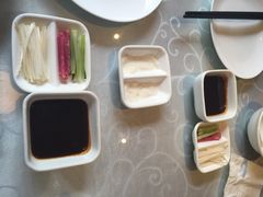 -湖庭壹品鸭王·传统北京烤鸭·别墅私房菜·庭院宵夜(江宁店)