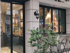 -TINTIN CAKE BOUTIQUE(台北壹店)