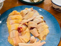 -老何家后安粉·糟粕醋海鲜火锅(三亚湾椰梦长廊店)