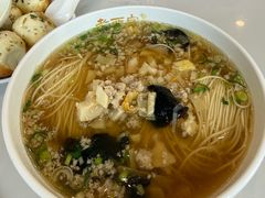 -老西白点心店