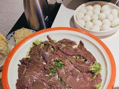 -老房老舍重庆火锅(假日城市店)