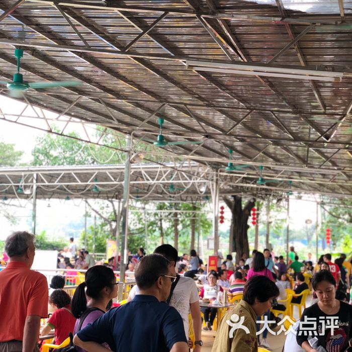 南浦十八涌海鲜大排档