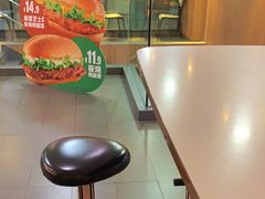 -麦当劳(中山大道中店)