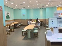大堂-老乡鸡(西岸凤巢店)