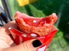 草莓派-麦当劳(上百万和城店)