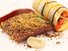 Salon&nbsp;de&nbsp;Ville&nbsp;の&nbsp;羊柳&nbsp;节瓜甜椒卷&nbsp;玉米饼&nbsp;橄榄&nbsp;百里香汁（横）-Salon de Ville浦江汇(上海外滩华尔道夫酒店店)