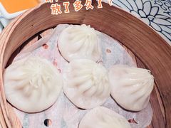 鸡汁杭州小笼包-桂满陇天书(南京德基旗舰店)