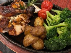 -WOLFGANG PUCK KITCHEN & BAR(迪士尼小镇店)