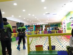 -阿布溜溜(同曦假日百货店)