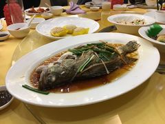 -山明水秀大饭店