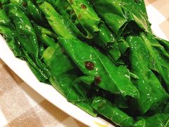 w白灼芥兰-新大咀港式茶餐厅(宝山万达店)