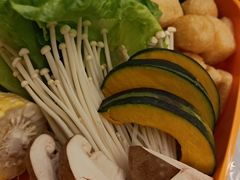 -润园四季椰子鸡火锅(海上世界店)