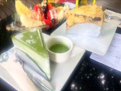 -莓园冰淇淋店