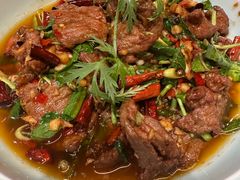 -老滇山寨•云南特色菜•地方菜•民族风情歌舞表演(金碧店)