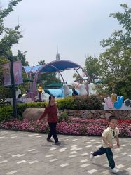 -季高兔窝窝亲子园(上海薰衣草公园店)