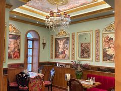 -秘密旅行Bonjour(黑金冠 江南西店)