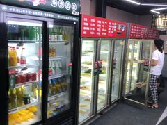 门面-俭让佬妈现卤串串(温江总店)