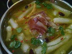 -滇味源天麻竹荪火腿鸡火锅(黔城天街店)