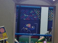 -蒙特利亲子乐园