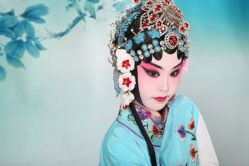 -华韵京剧摄影(洋桥角门东店)