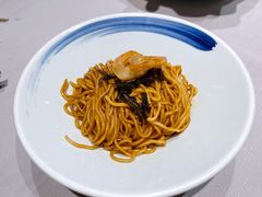 开洋葱油拌面-屋里厢上海菜馆