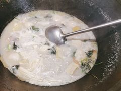 -陈大锅·岳阳鱼馆·地道岳阳菜(美食街店)