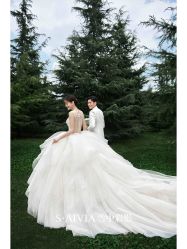 -雪中彩影婚纱摄影·微光艺术中心