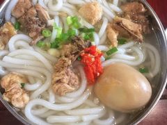 鸡汤米线-齐记土鸡米线