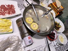 -严三毛口味虾·小严同学的店(曙光路直营店)