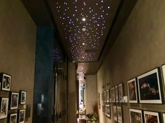-wineapp葡萄酒餐吧(外滩金融中心店)