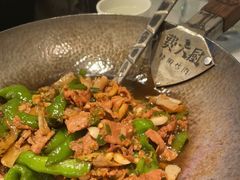 -费大厨辣椒炒肉(高铁吾悦广场店)