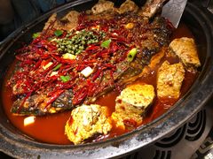 -吞鱼兽麻辣烤鱼(万达店)