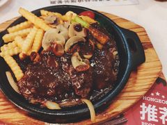 -香港新发烧腊茶餐厅(万象店)
