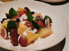 酸奶鲜果沙拉-阿妮叶李(光谷世界城店)