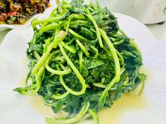 -喜羊羊土菜馆(世纪广场店)