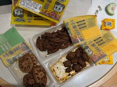 -周黑鸭(天河机场店)