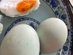 -微山岛春天里酒家