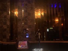-K+全国连锁KTV(绿地缤纷天地店)