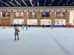 -冠军冰场(环球中心店)