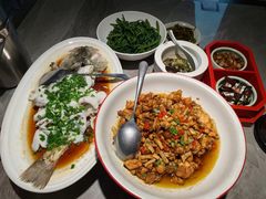 -鱼你相聚·河鲜馆(袁家岭店)