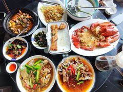 -鑫悦楼煎蟹·16年海鲜大排档