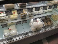 -白玉兰食品(中山公园龙之梦店)