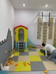 -熊小米专业儿童游泳馆