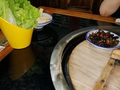 -三里屯土灶炖公鸡地锅鸡(江东店)