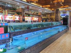 -老街坊美食汇(玉兰大街店)