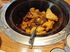 -山河屯铁锅炖·非遗东北菜(南山店)