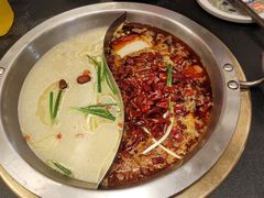 -沸炉重庆老火锅(军事博物馆店)