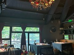 -弦月窗LUNETTE BY AMANDA(复兴路店)